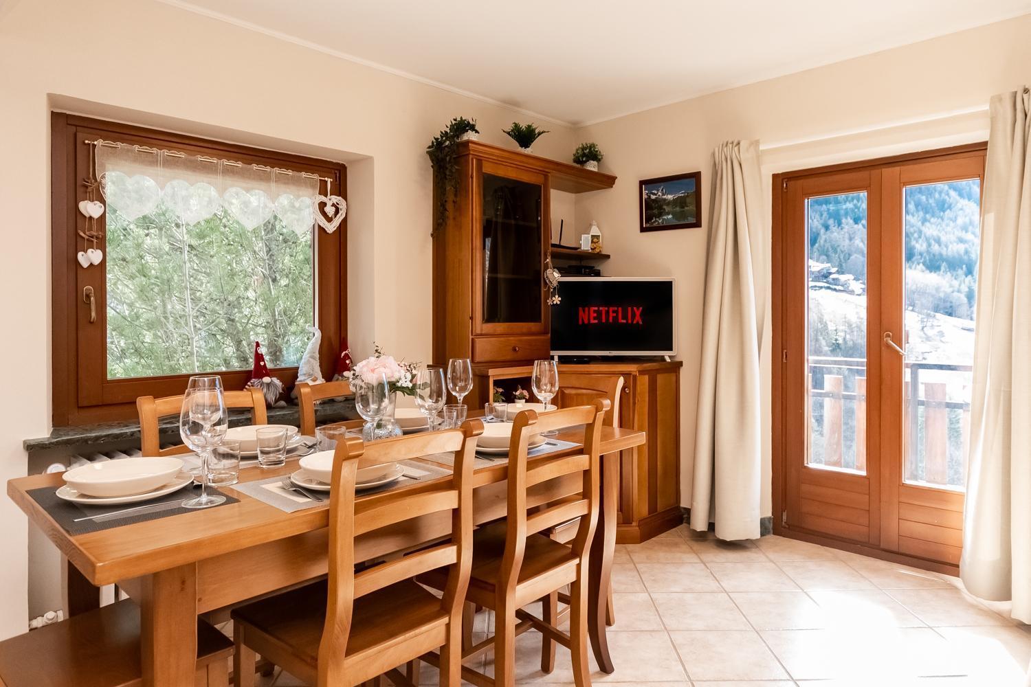 Relax & Sports -Cervinia- Maison Вальтурнанш Экстерьер фото