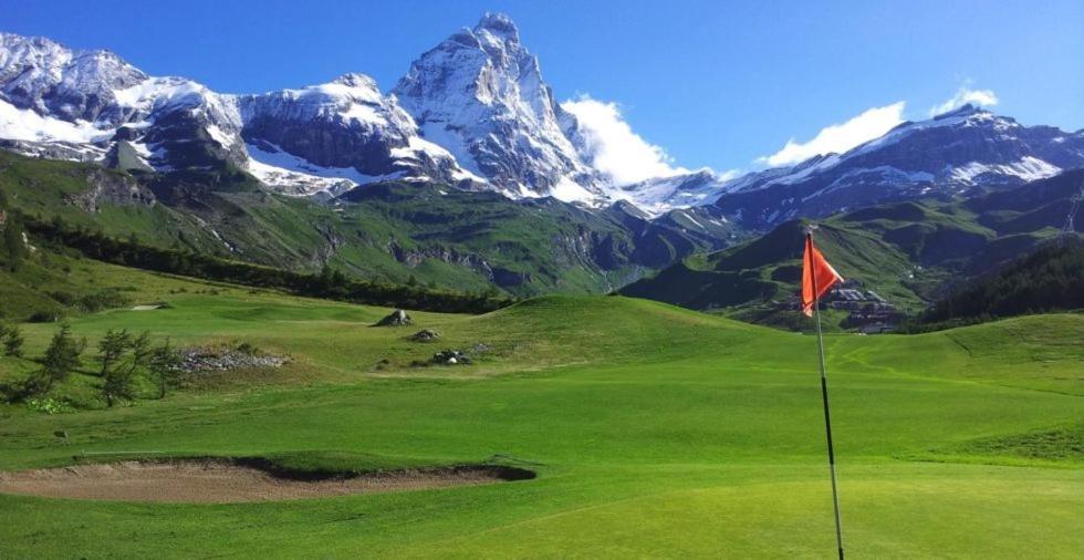 Relax & Sports -Cervinia- Maison Вальтурнанш Экстерьер фото